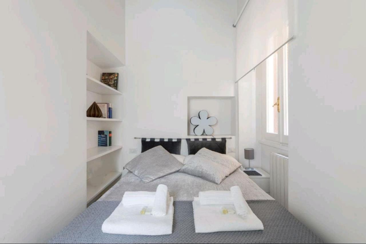 רומא Spanish Modern Apartament מראה חיצוני תמונה