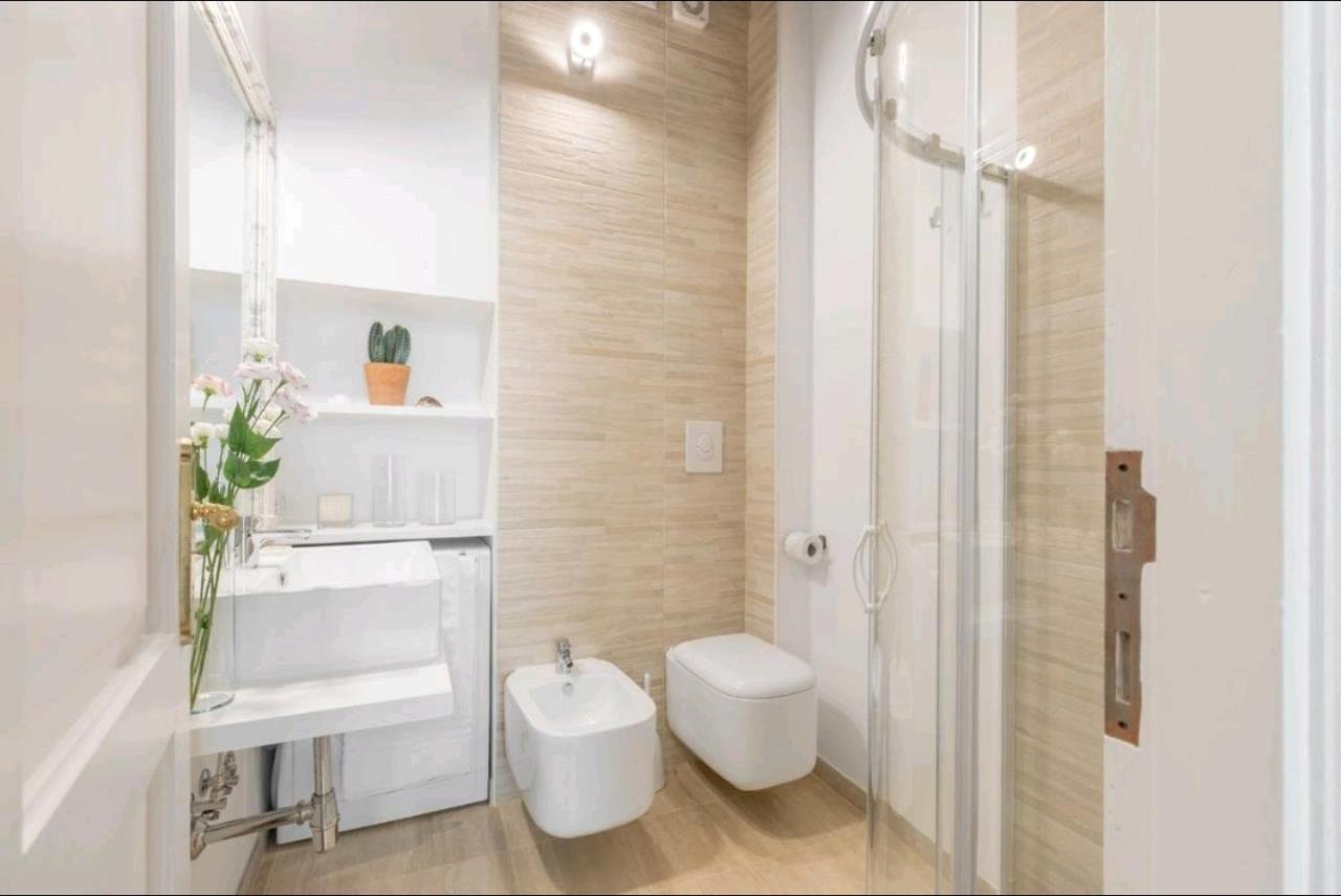 רומא Spanish Modern Apartament מראה חיצוני תמונה
